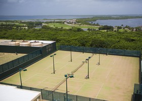 Hilton Cancun Mar Caribe All-Inclusive Resort