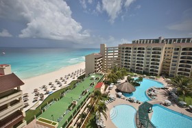 The Royal Islander - An All Suites Resort