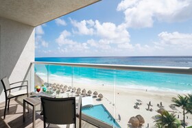 The Westin Cancun Resort Villas & Spa