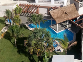 Tres Soles Apartments