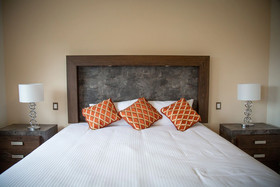 Tres Soles Apartments