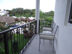 Tsaakik Jungle Hotel & Spa