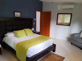 Villa Airport Prestige