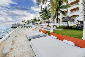 Cozumel Palace