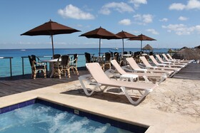 El Cid La Ceiba Beach Hotel