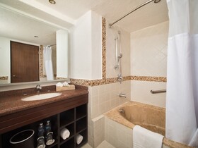 El Cid La Ceiba Beach Hotel