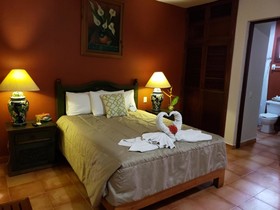 Hacienda San Miguel Hotel & Suites