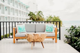 Hotel B Unique