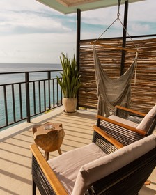 Hotel B Unique