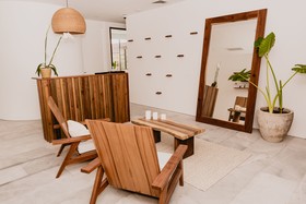 Hotel B Unique