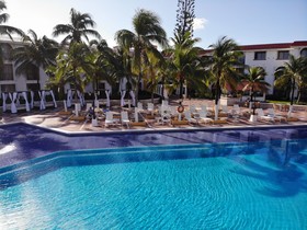 Cozumel Hotel & Resort, Trademark Collection by Wyndham