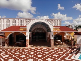 Cozumel Hotel & Resort, Trademark Collection by Wyndham