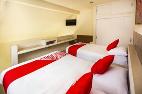 Hotel Dos Mundos