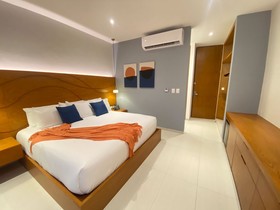 Hotel Puerto Libre