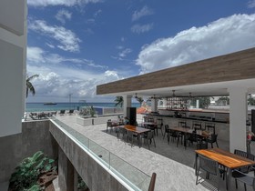 Hotel Puerto Libre