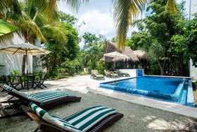 Hotel Villas El Encanto Cozumel