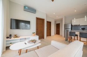 Kippal Modern Oasis ApartHotel