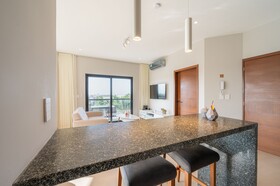 Kippal Modern Oasis ApartHotel