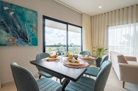 Kippal Modern Oasis ApartHotel