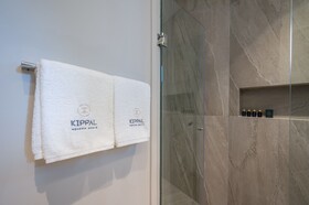 Kippal Modern Oasis ApartHotel