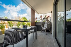 Kippal Modern Oasis ApartHotel