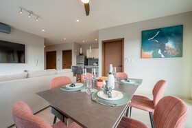 Kippal Modern Oasis ApartHotel