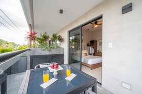 Kippal Modern Oasis ApartHotel