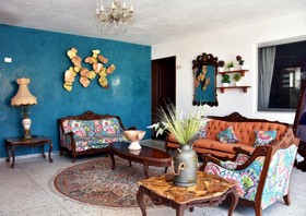 Mary Carmen Hotel