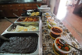 Mary Carmen Hotel