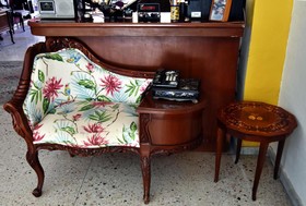 Mary Carmen Hotel