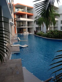 Secrets Aura Cozumel