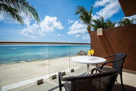 Secrets Aura Cozumel