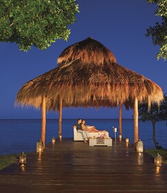 Secrets Aura Cozumel