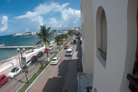 Suites Bahia Cozumel