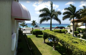 Villa Blanca Garden Beach