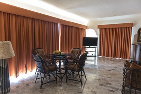 Villa Blanca Garden Beach