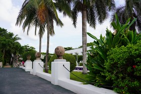 Villa Blanca Garden Beach