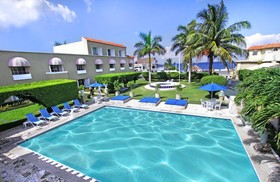 Villa Blanca Garden Beach