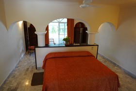 Villa Blanca Garden Beach