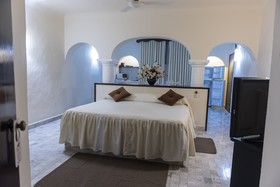 Villa Blanca Garden Beach