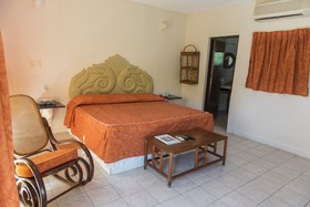 Villa Blanca Garden Beach