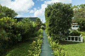 Villa Blanca Garden Beach