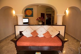 Villa Blanca Garden Beach