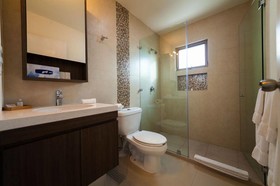 5th Avenue Hotel