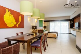 Aldea Thai