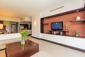 Aldea Thai by Moskito