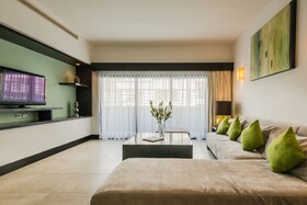 Aldea Thai by Playa District