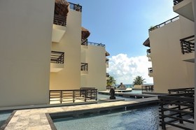 Aldea Thai by Playa Moments