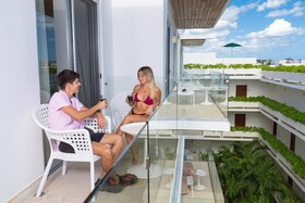 Antera Hotel & Residences