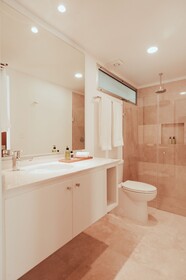 Antera Hotel & Residences